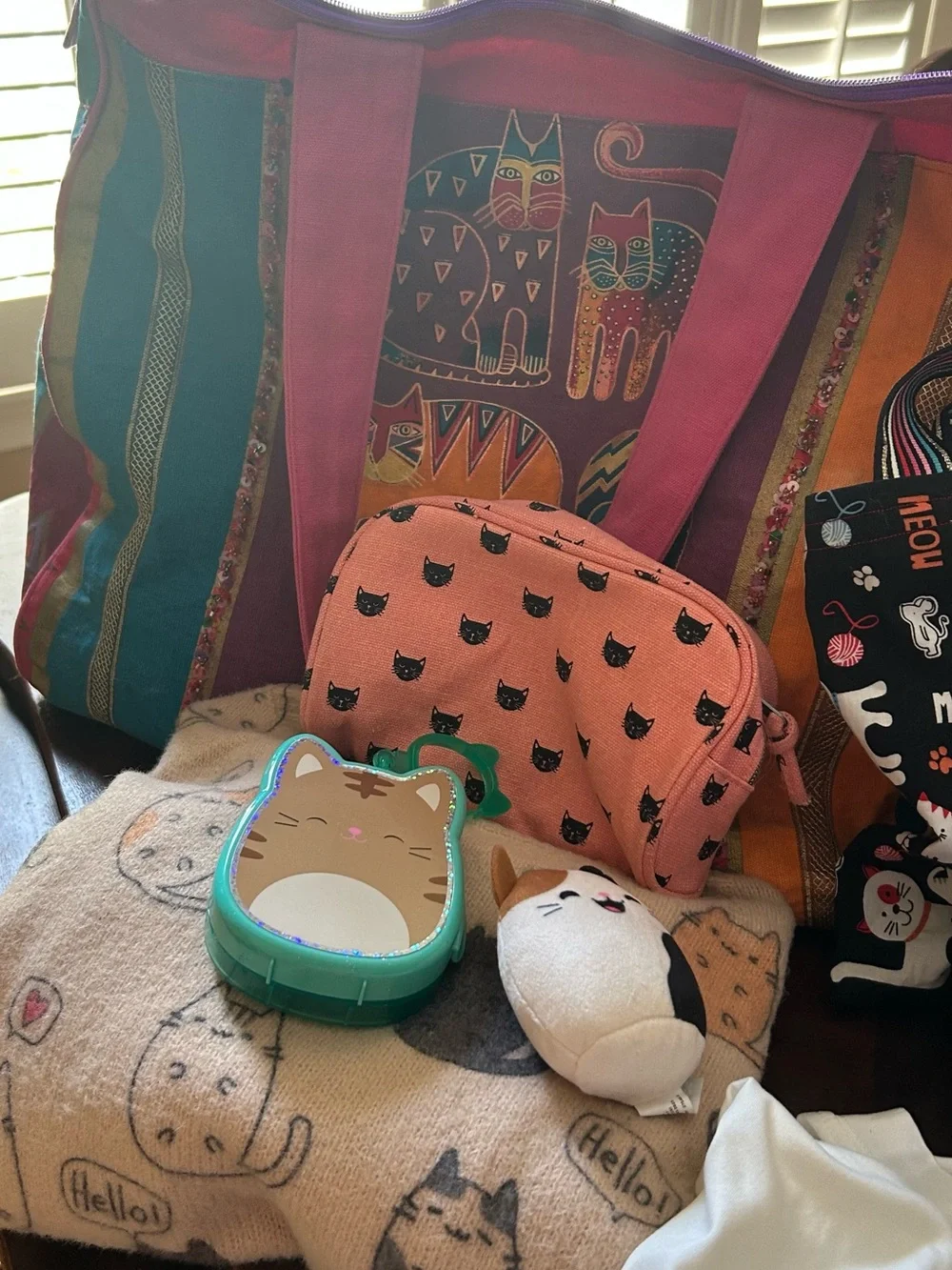 Laurel Burch Cat bag plus 7 cat items